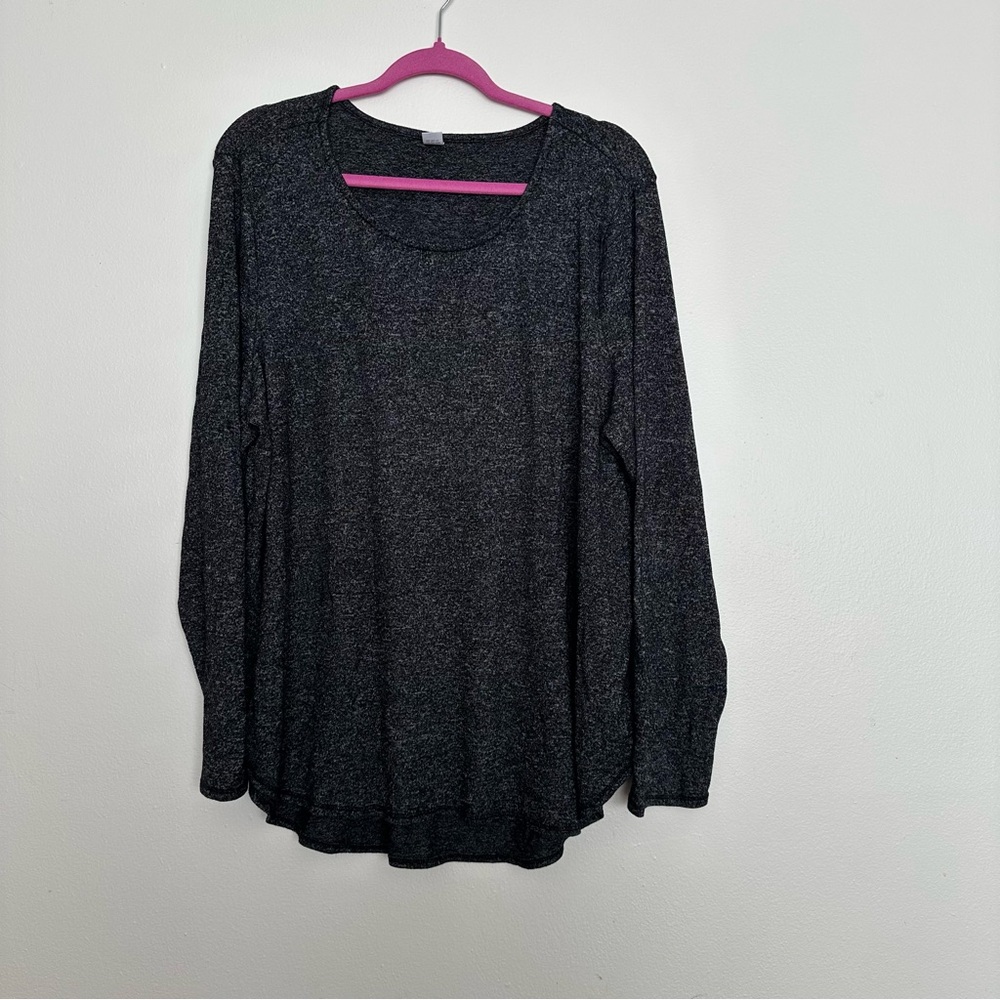 Old Navy Charcoal Long Sleeve Top